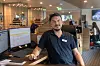 Per-Robin Gustafsson arbetar som assisterande ­expeditionsledare ombord på Nordnorge